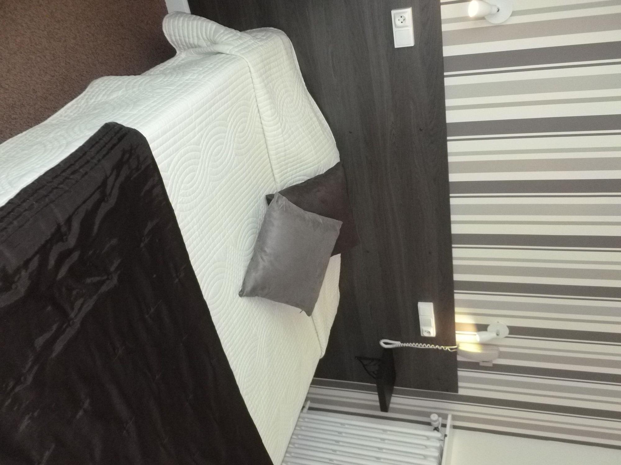 Hotel Richelieu, Le Havre Centre-Ville, Perret Eksteriør billede